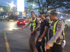 Pria Mau Lompat dari Jembatan Soehat Kota Malang Berhasil Dicegah