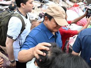 Prabowo Gagal Nyamar Saat Blusukan ke Senen