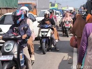 Geliat Arus Balik Lebaran yang Masih Meriah di Pantura Cirebon