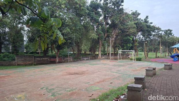 Taman Cempaka di Cipayung, Jakarta Timur Taman Cempaka di Cipayung, Jakarta Timur
