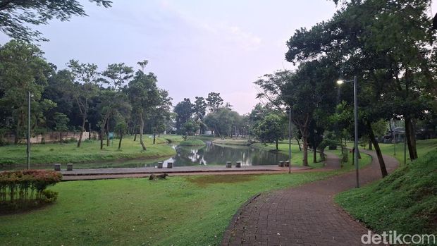 Taman Cempaka di Cipayung, Jakarta Timur Taman Cempaka di Cipayung, Jakarta Timur