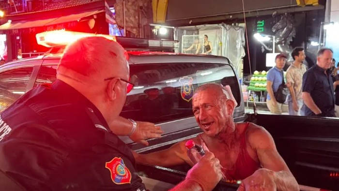 Turis bersimbah darah di red light district Pattaya