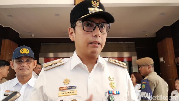 Wali Kota Medan Rico Waas