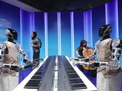 Robot Menari di Forum Teknologi China, Tampilkan Kecanggihan AI