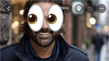 Hadeh, jadi perempuan masa nggak boleh sukses. Foto: Annie Baade via Bored Panda  