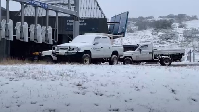 Salju menyelimuti sebagian wilayah NSW pada bulan Maret. (Supplied: Perisher/Vail Resorts)
