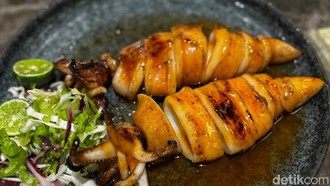 Amanaia: Halalbihalal Keluarga Sambil Makan Nasi Liwet dan Cumi Bakar Sedap