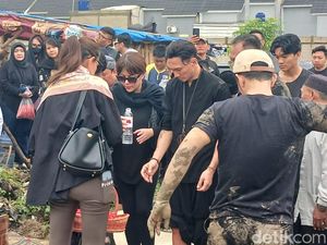 Kedekatan Ibu Anji dengan Sheila Marcia dan Wina Natalia