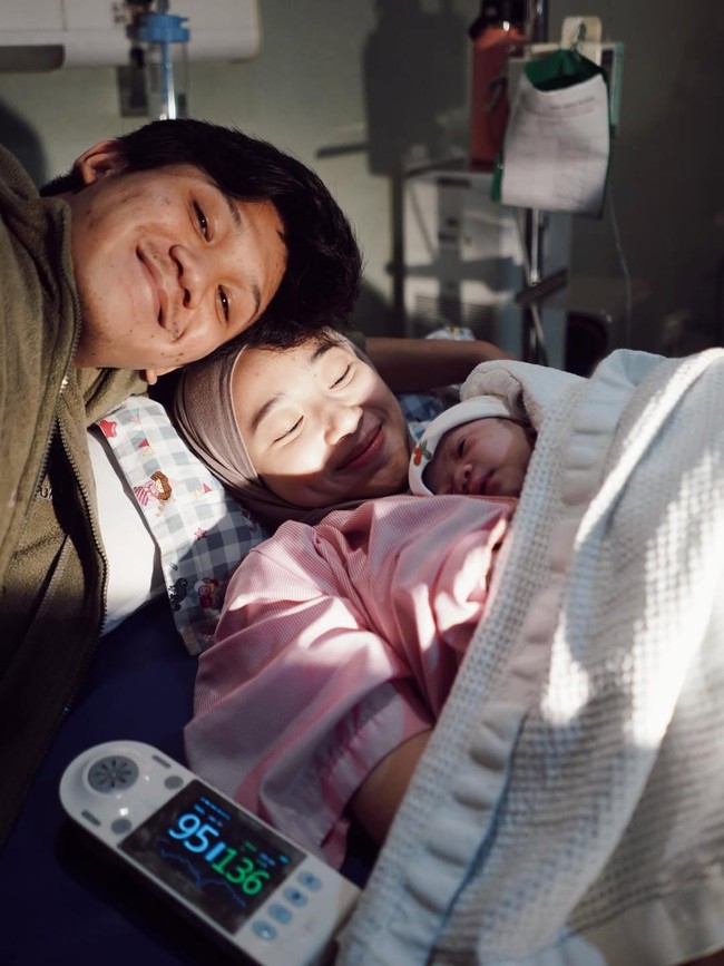 Ansellma Putri Melahirkan Anak Pertama, Nikmati Proses Persalinan