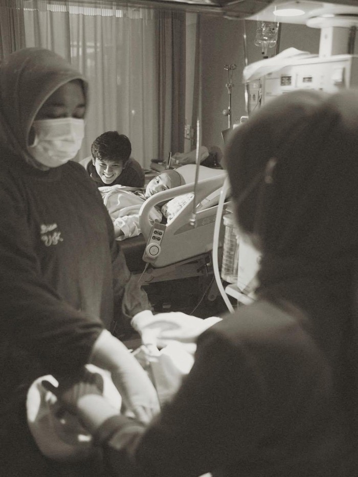 Ansellma Putri melahirkan anak pertama.