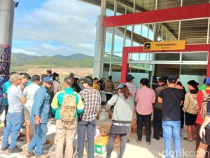 Warga Krayan Tagih Janji Gubernur Kaltara Tambah Penerbangan Kargo
