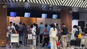 Puncak Arus Balik Lebaran Bandara Juanda Layani 50.782 Penumpang Sehari