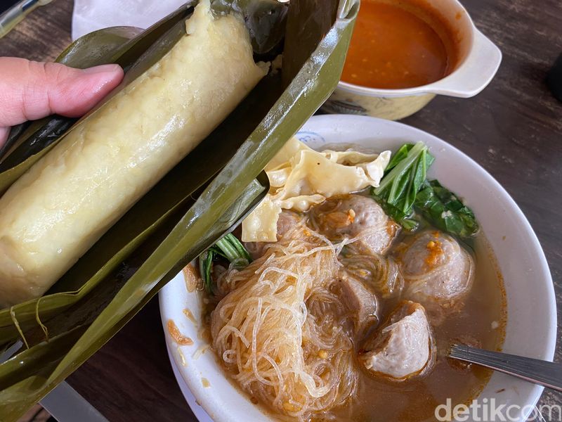 Bakso Raksasa, bakso legendaris di Wonogiri, Jawa Tengah