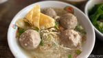 Mampir ke Wonogiri, Jangan Lupa Coba Bakso Legendaris dari 1980 Ini!