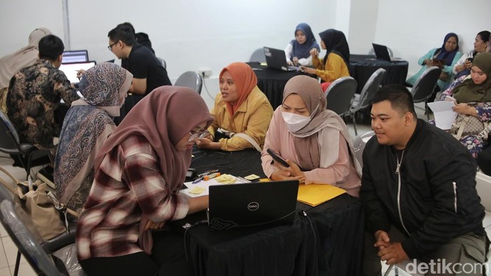 Beginilah suasana pelayanan pelaporan SPT Tahunan di KPP Pratama Jakarta Jagakarsa, Jakarta Selatan, Jumat (27/3/2026).