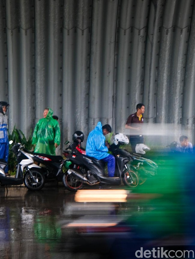 BMKG Prediksi Potensi Cuaca Ekstrem di RI hingga 1 April 2026