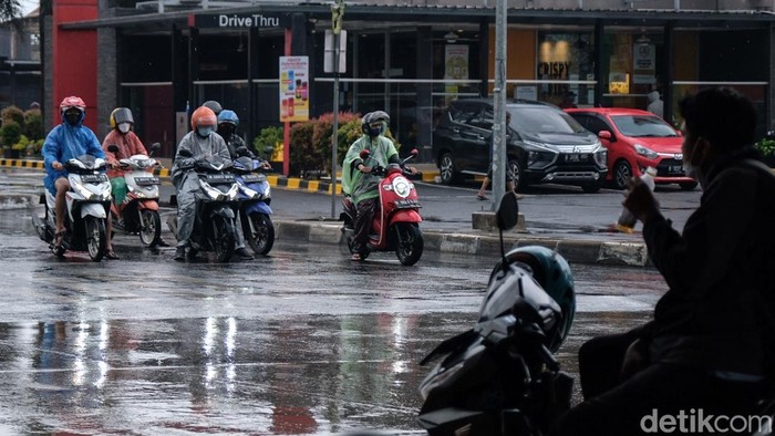 Cuaca Jawa Timur 7 April 2026, Waspada Hujan di 27 Wilayah