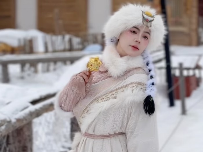 Realita di Balik Foto Felicya Angelista Bak Putri Dracin