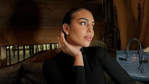 8 Jam Mewah Georgina Rodriguez, Pacar Ronaldo, Setara Rumah Miliaran