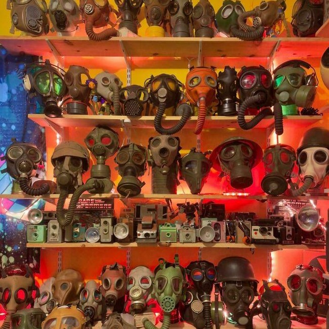 9 Hobi Nyentrik yang Bikin Koleksi Jadi Unik