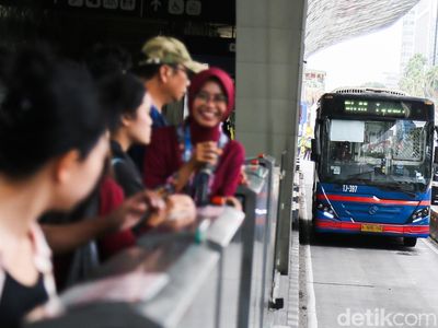 HUT Transjakarta, Tarif Hanya Rp12 Hari Ini