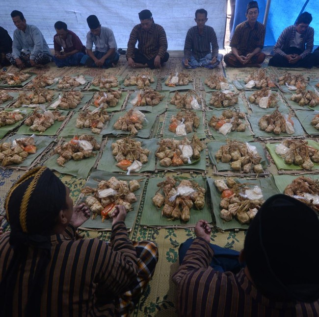 Kirab Ketupat Meriahkan Tradisi Bakdo Kupat di Klaten