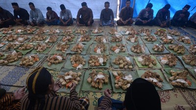 Kirab Ketupat Meriahkan Tradisi Bakdo Kupat di Klaten
