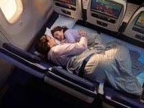 Desain Kursi Ekonomi Baru Maskapai AS, Penumpang Bisa Rebahan