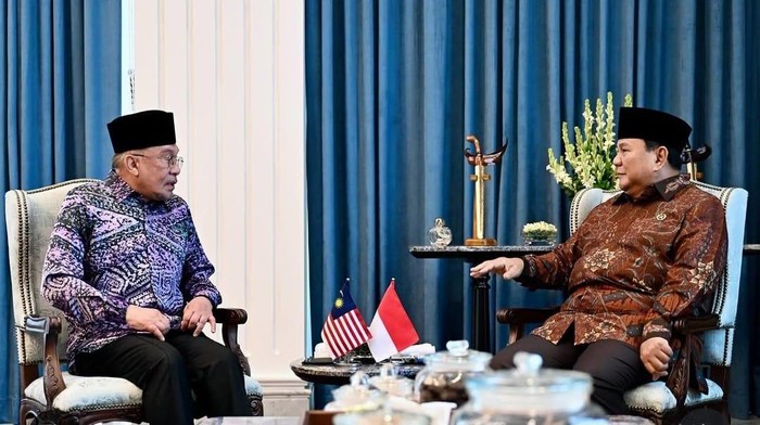 Momen Anwar Ibrahim bertemu Prabowo di Istana Merdeka, Jakarta, 27 Maret 2026 (Instagram Anwar Ibrahim)