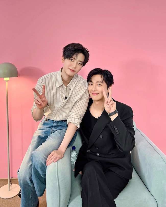 Kini semakin banyak penggemar berharap Namgoong Min dan Jaemin NCT dapat beradu akting. Terlebih personel NCT DREAM itu semakin gencar terjun ke dunia akting lewat drama terbarunya, Wind Up tahun ini. Foto: dok. X