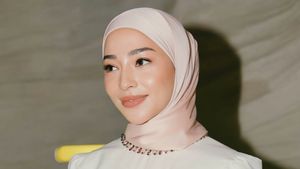 Potret Terbaru Nikita Willy Tampil Dengan Hijab, Cantiknya Bikin Adem