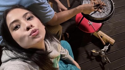 Potret Adhisty Zara Saat Kulineran Enak dan Seru Sambil Promosi Film