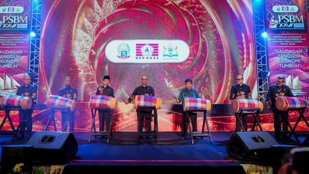 Pembukaan PSBM XXVI 2026 yang diselenggarakan oleh Kerukunan Keluarga Sulawesi Selatan (KKSS) di Hotel Claro Makassar, Kamis (26/3/2026).