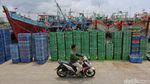 Suasana Sepi Pelabuhan Muara Angke