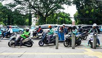 Ia mengatakan penurunan tersebut dapat memengaruhi keberlangsungan ekonomi para pengemudi, terutama bagi mereka yang bergantung pada layanan angkutan penumpang.  