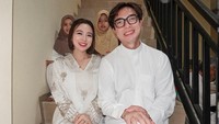 Wika Salim sudah serius dengan Max Adam. Doain dong tahun ini ya, doain ya mudah-mudahan bisa tahun ini, tuturnya saat mengisi acara FYP di Trans7. (Foto: dok Instagram wikasalim)