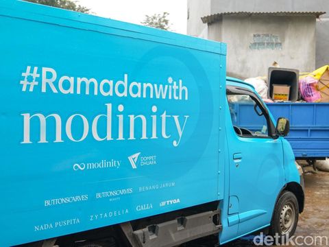 Wujudkan empati, Modinity gelar charity serentak dari Aceh hingga Makassar. Bersama komunitas lokal, mereka bagikan hidangan berbuka sebagai bentuk kepedulian.