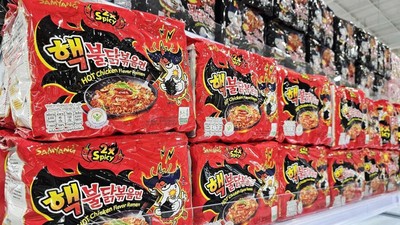 10 Makanan Ini Peredarannya Dilarang di Dunia, Ada Mie Instan hingga Jeli!