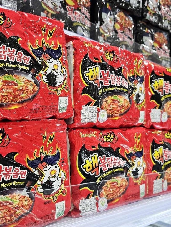 10 Makanan Ini Peredarannya Dilarang di Dunia, Ada Mie Instan hingga Jeli!