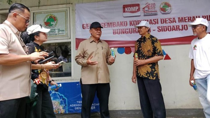 Bambang Haryo Soekartono
