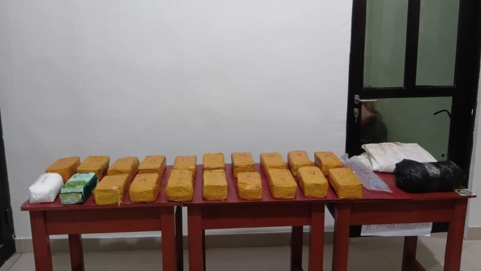 21 Kg Sabu Tak Bertuan Ditemukan Nelayan di Belitung
