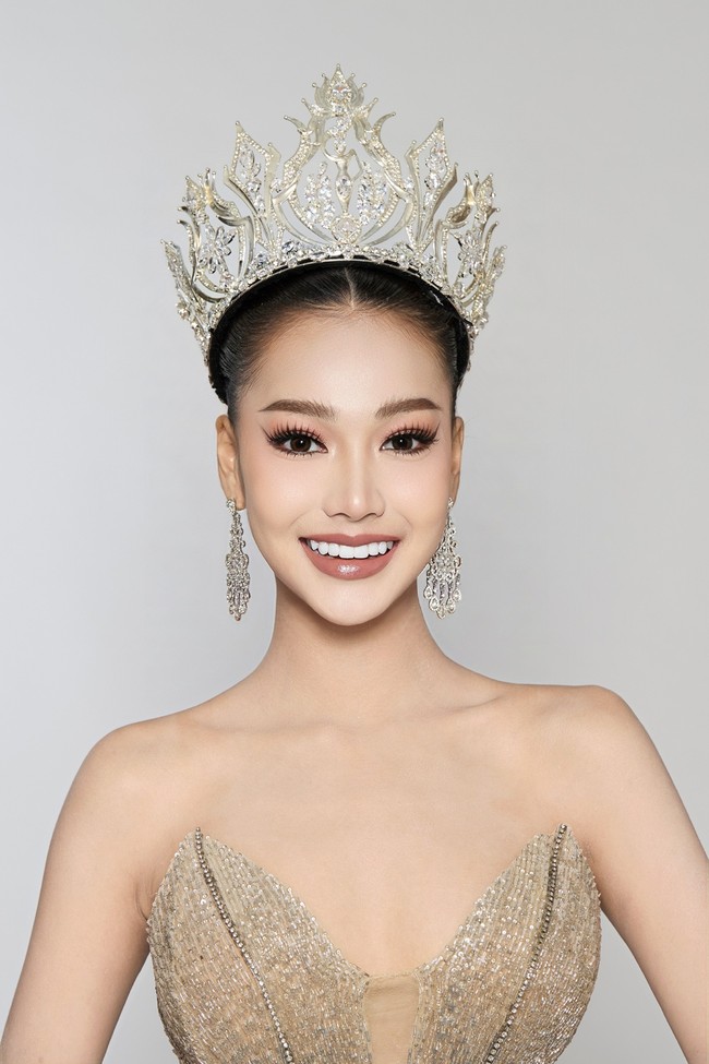 Kamolwan Chanago merupakan finalis Miss Grand Thailand 2026 yang mewakili provinsi Pathum Tani. Foto: Dok. Miss Grand Thailand