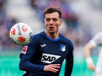 Barcelona Incar Striker Timnas Kosovo, Siapa Dia?