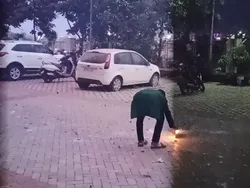 Timing-nya Gila! Foto Ini Diambil di Detik Sempurna