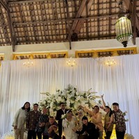 Adapun sesama pemain Agak Laen 2 yang menjadi film terlaris di Indonesia yakni Boris Bokir, Oki Rengga, dan Indra Jegel.Foto: Instagram