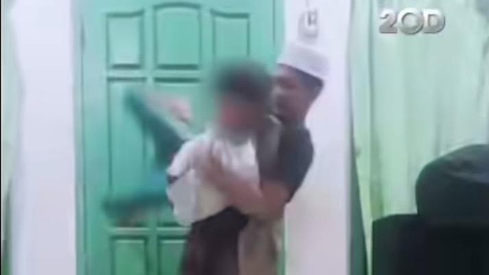 Guru Ngaji di Probolinggo Jadi Tersangka Usai Banting Seorang Murid