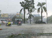 BMKG Imbau Wilayah Tengah-Barat Sumsel Waspada Puncak Hujan dan Pancaroba