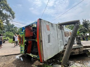 Penyebab Kereta Kelinci di Mojokerto Terguling Tewaskan 1 Penumpang