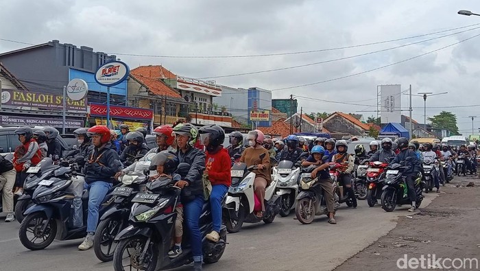 Kondisi arus balik di Jalur Pantura Cirebon