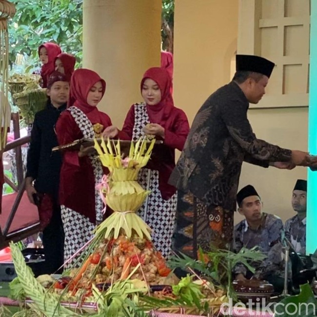 Potret Semarak Kupatan di Kampung Coklat Blitar